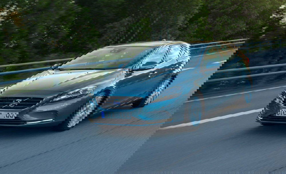 Volvo V40 usata a Parma (2)