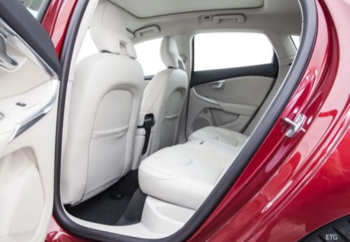 Volvo V40 usata a Parma (20)