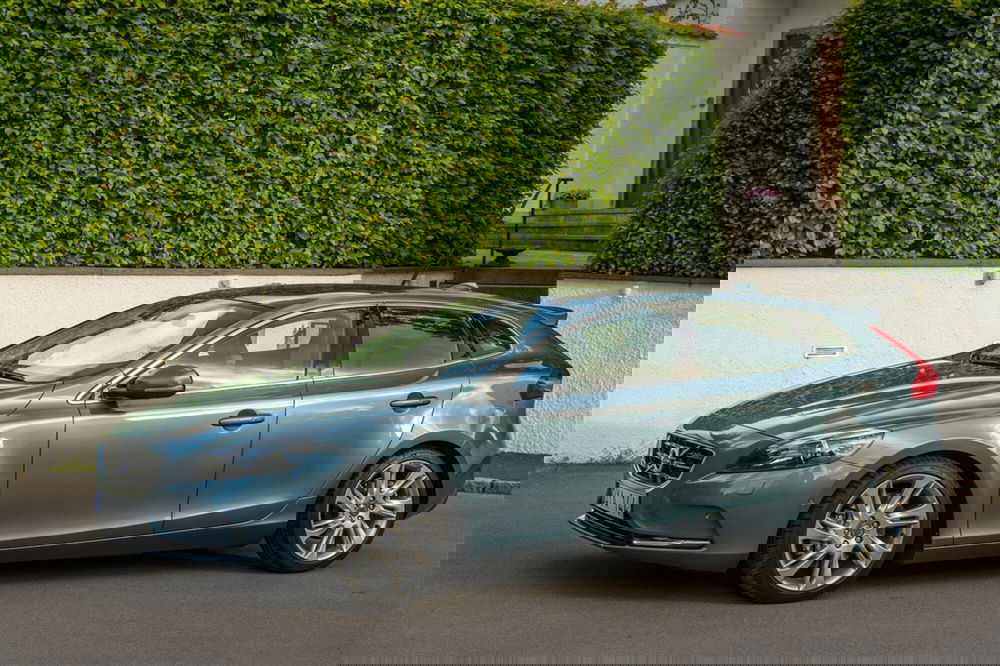 Volvo V40 usata a Parma (7)