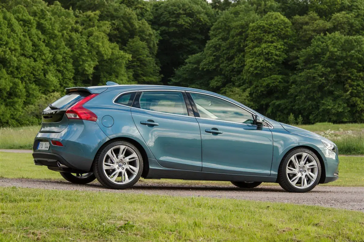 Volvo V40 usata a Parma (8)