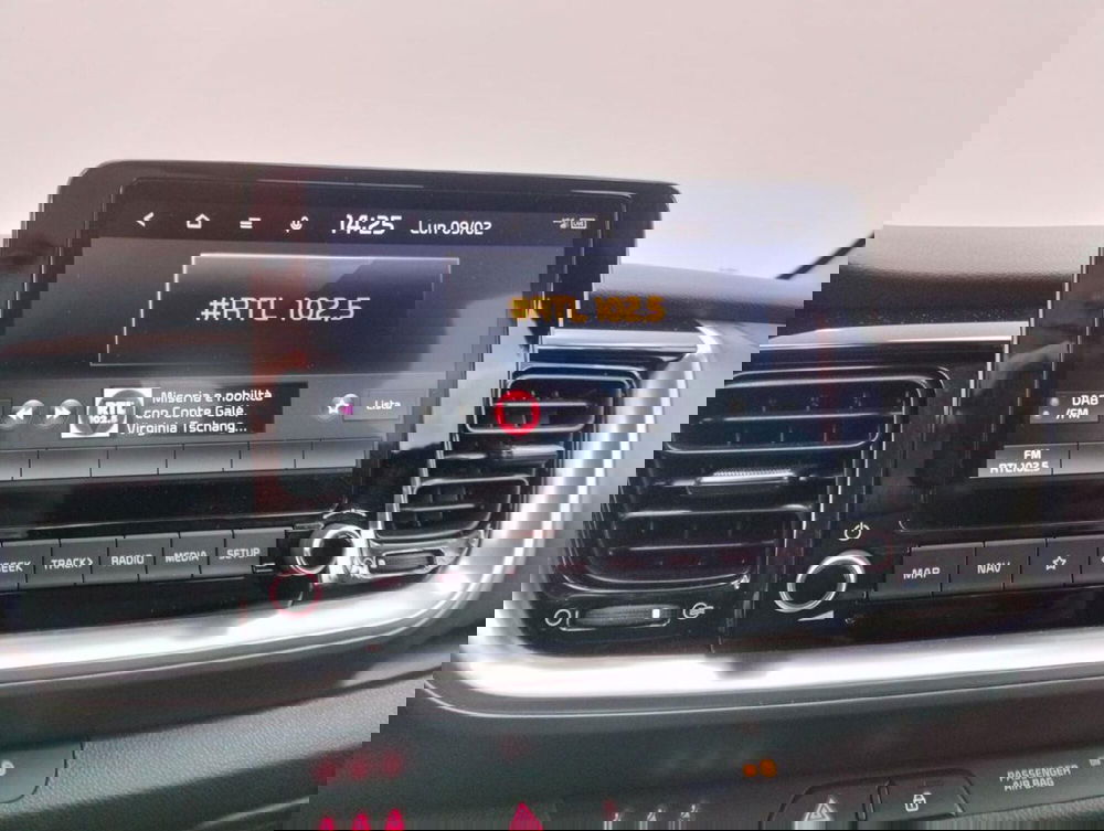 Kia Stonic usata a Como (13)