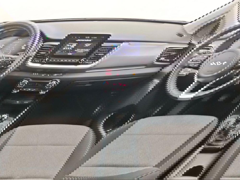 Kia Stonic usata a Como (4)