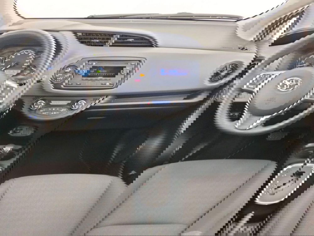 Toyota Yaris usata a Como (4)