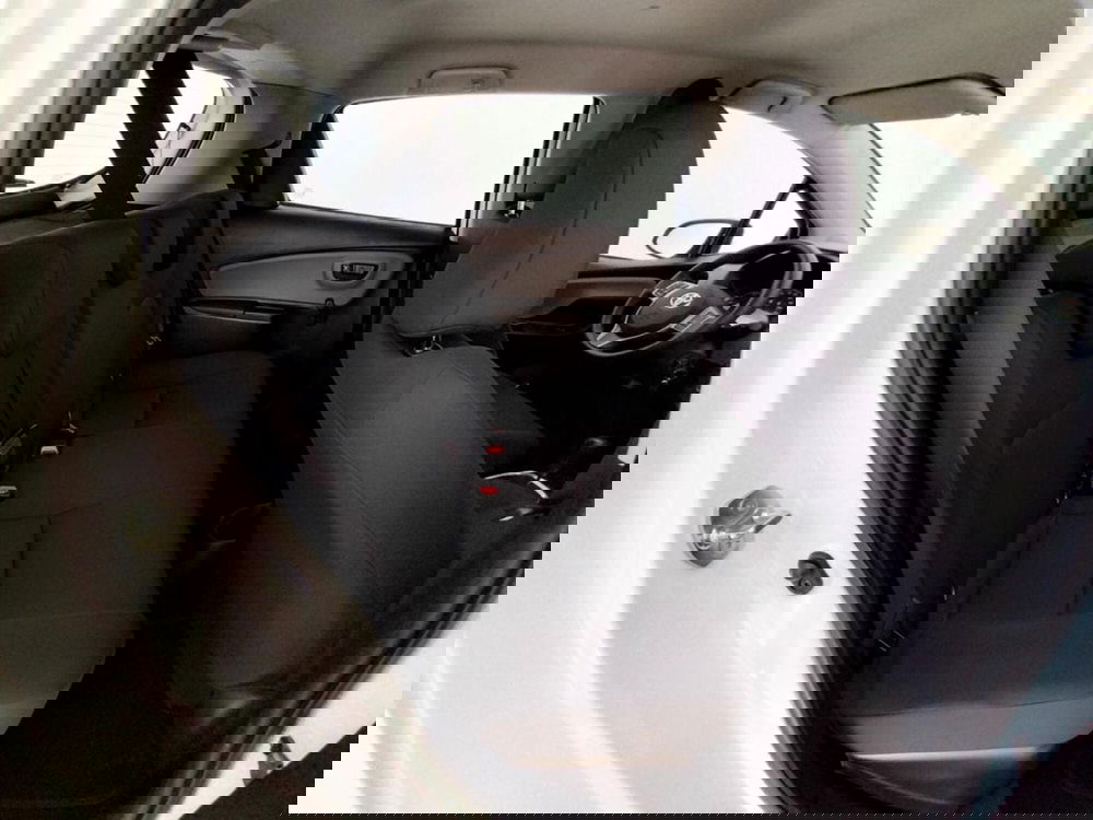 Toyota Yaris usata a Como (5)