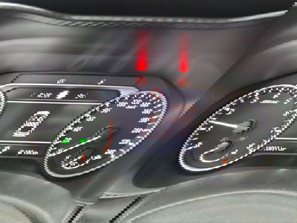 Nissan Juke usata a Como (12)