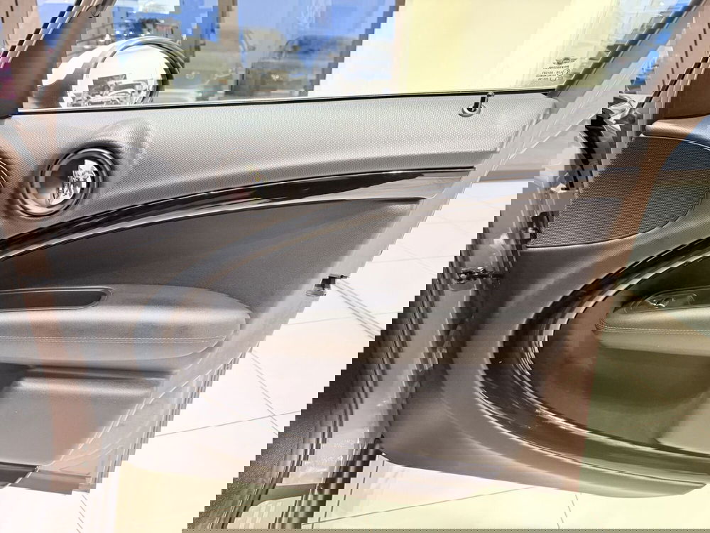 MINI Mini Countryman usata a Latina (13)