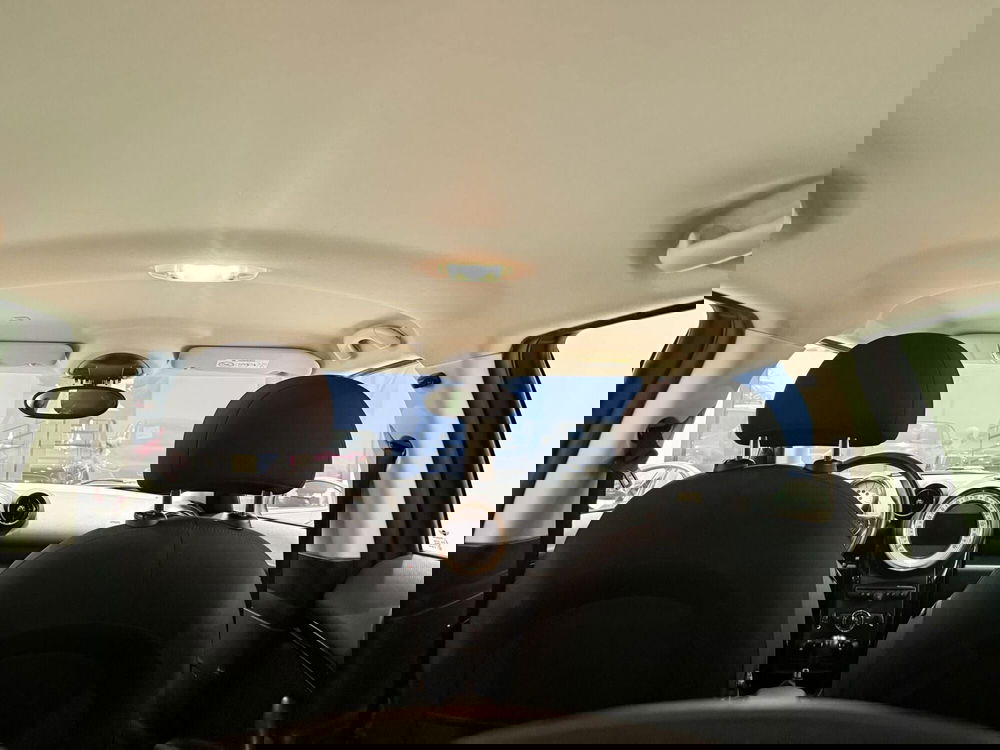 MINI Mini Countryman usata a Latina (16)