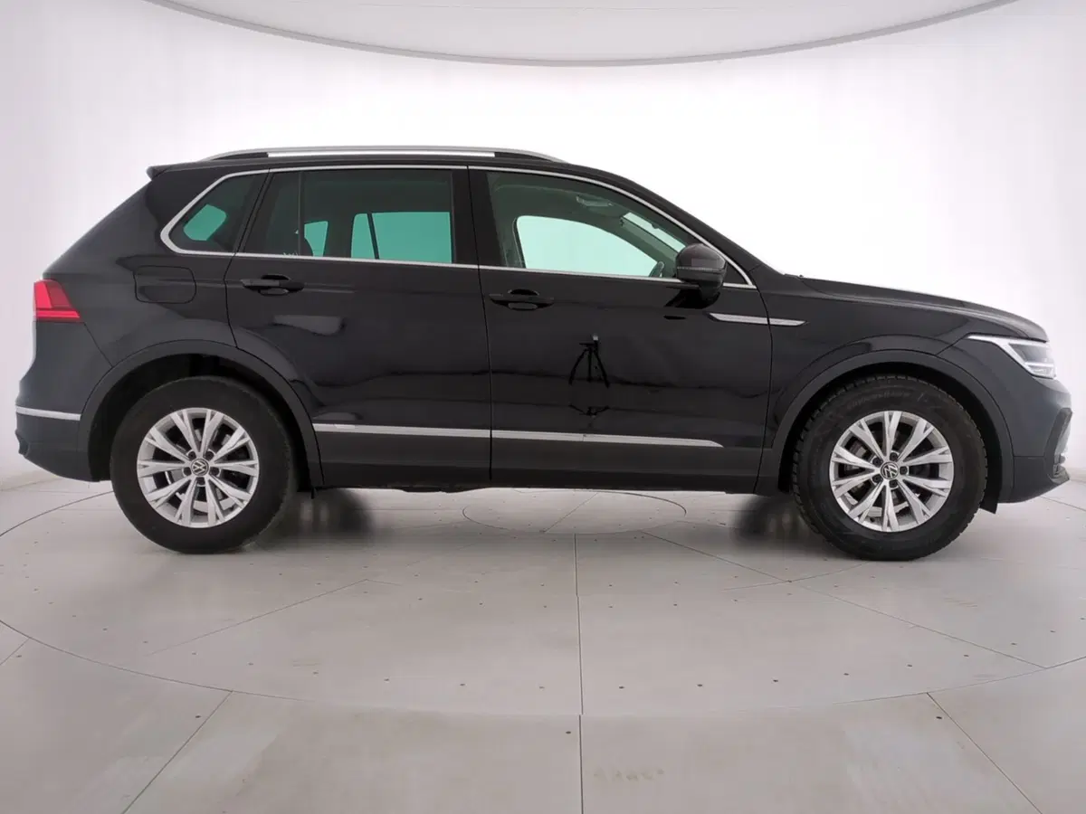 Volkswagen Tiguan usata a Roma (2)
