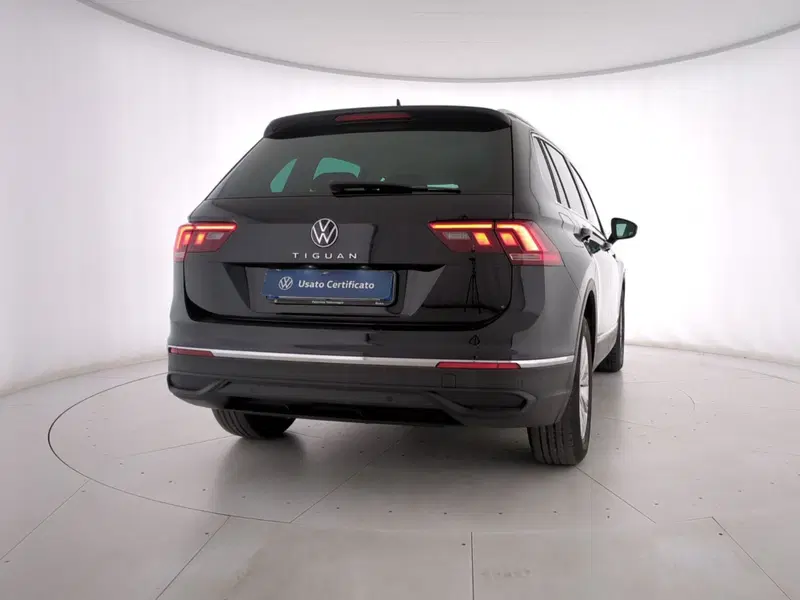 Volkswagen Tiguan usata a Roma (3)