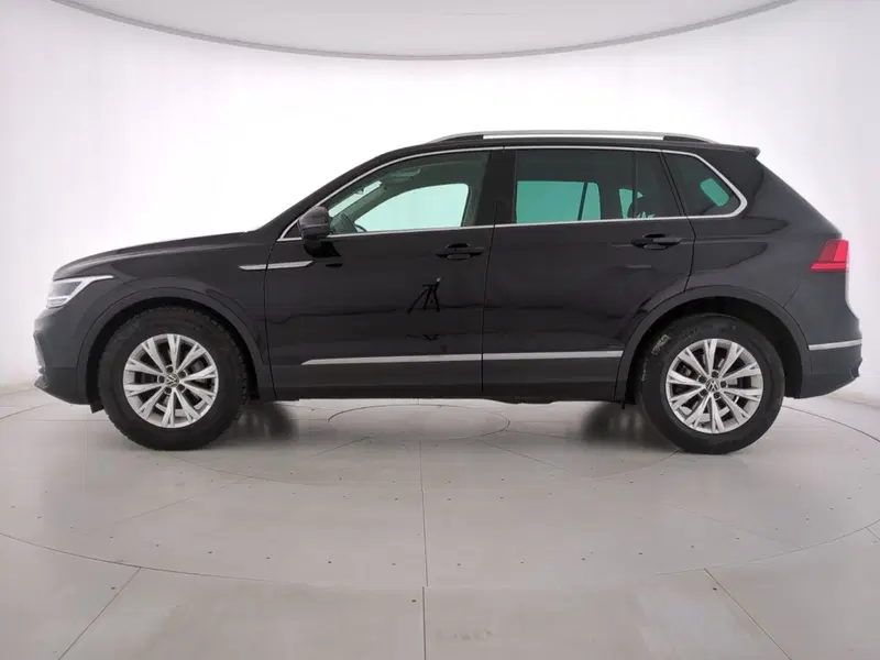 Volkswagen Tiguan usata a Roma (4)
