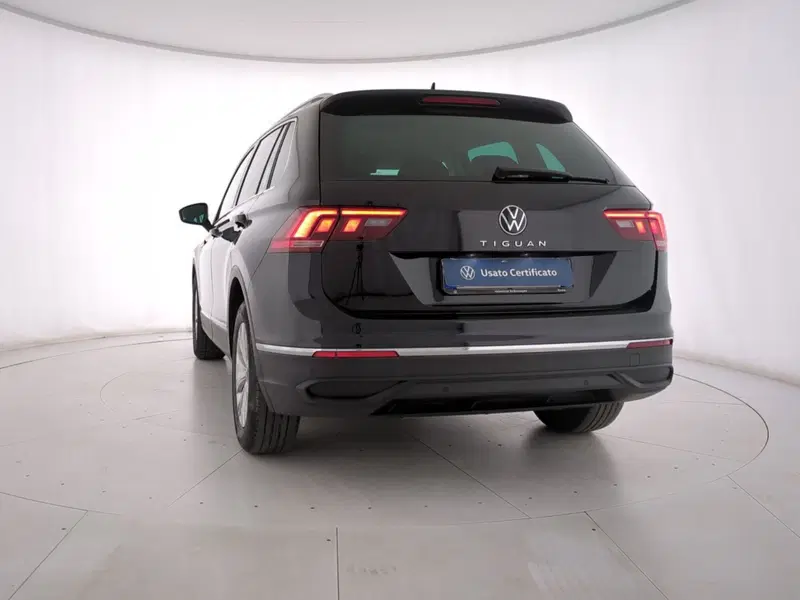 Volkswagen Tiguan usata a Roma (5)