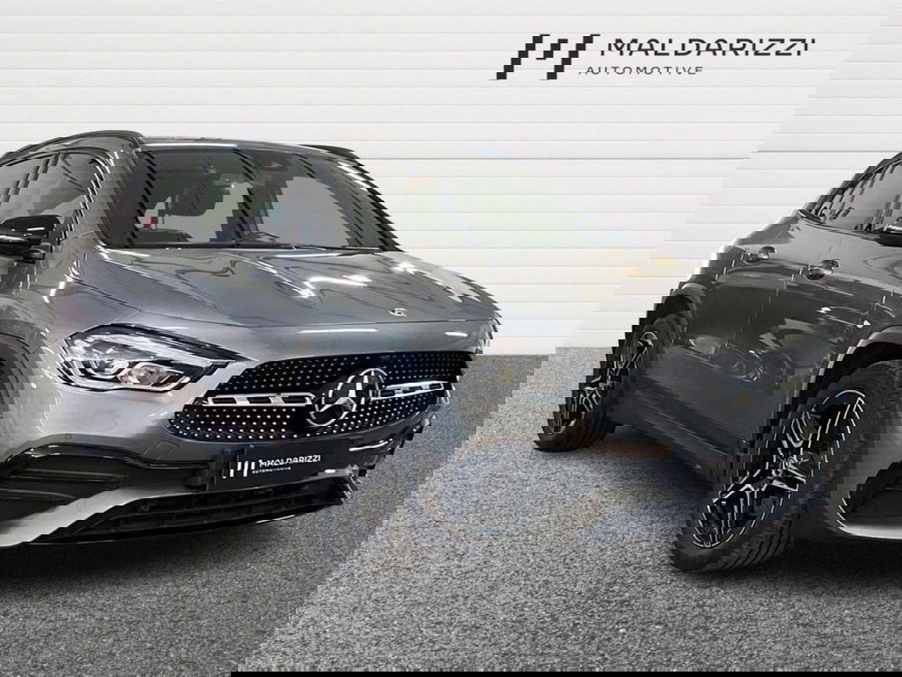 Mercedes-Benz GLA SUV usata a Bari