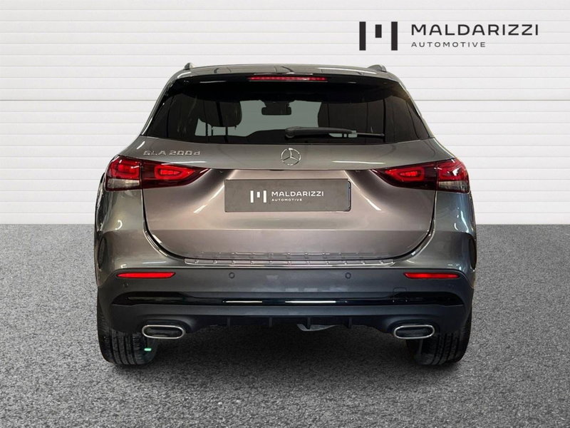 Mercedes-Benz GLA SUV usata a Bari (3)