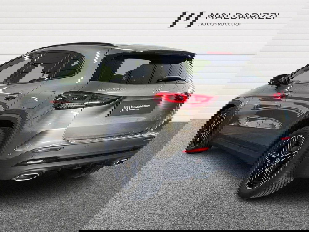 Mercedes-Benz GLA SUV usata a Bari (4)