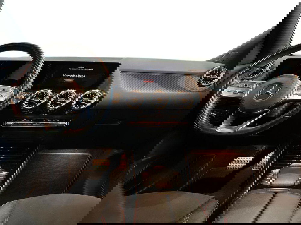 Mercedes-Benz GLA SUV usata a Bari (8)