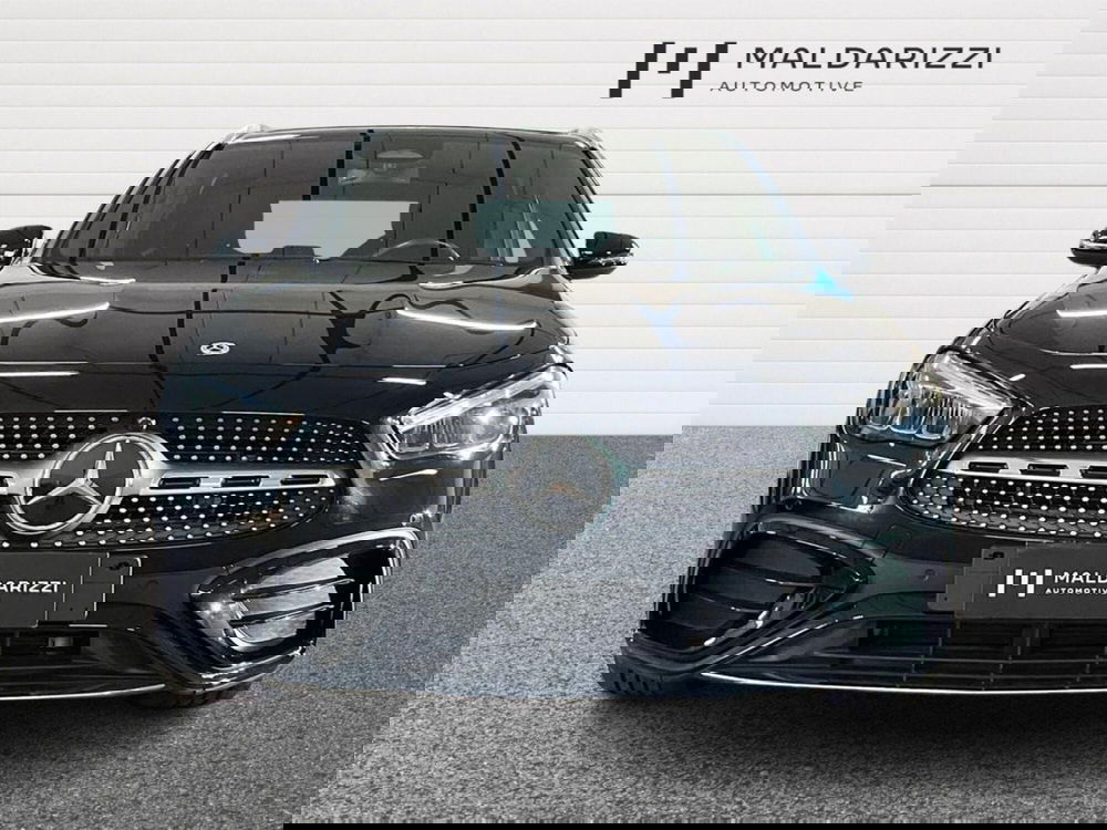 Mercedes-Benz GLA SUV usata a Bari (2)