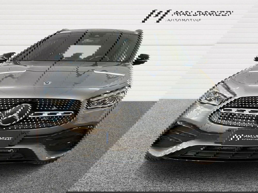 Mercedes-Benz GLA SUV usata a Bari (2)