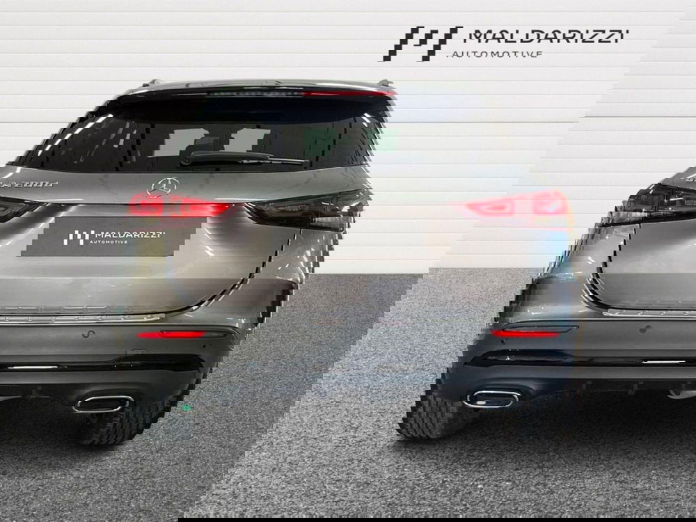 Mercedes-Benz GLA SUV usata a Bari (3)