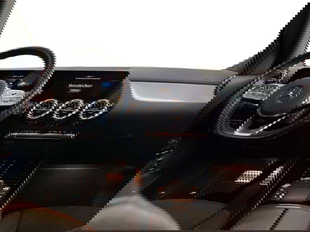 Mercedes-Benz GLA SUV usata a Bari (8)