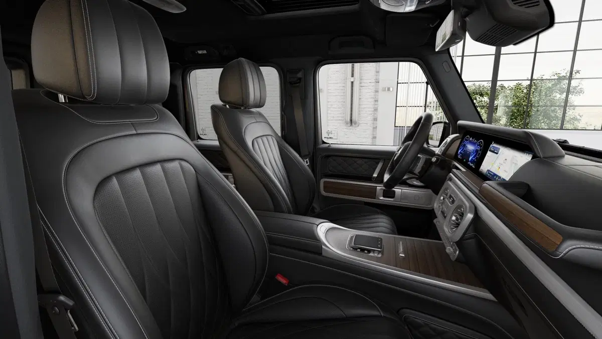 Mercedes-Benz Classe G nuova a Milano (7)