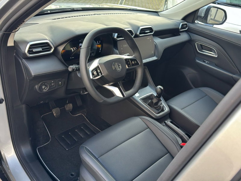 Mg ZS nuova a Ferrara (11)