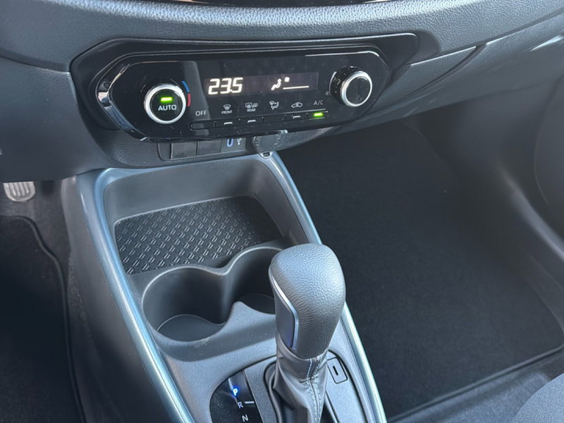 Toyota Aygo X nuova a Ferrara (11)