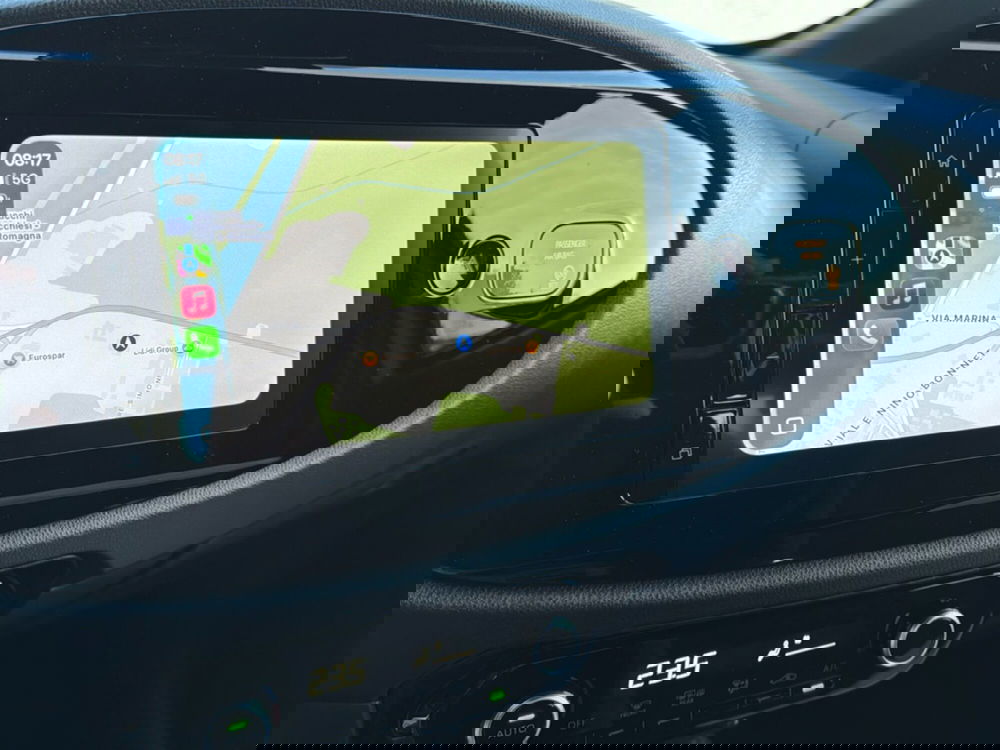 Toyota Aygo X nuova a Ferrara (14)