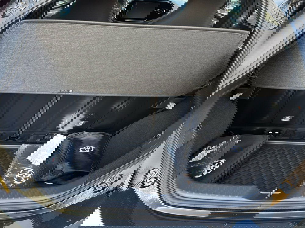 Toyota Aygo X nuova a Ferrara (19)