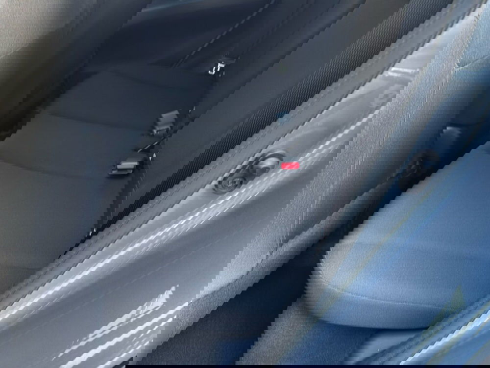 Toyota Aygo X nuova a Ferrara (7)