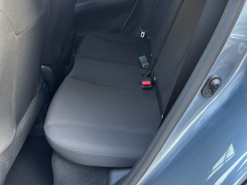 Toyota Aygo X nuova a Ferrara (7)