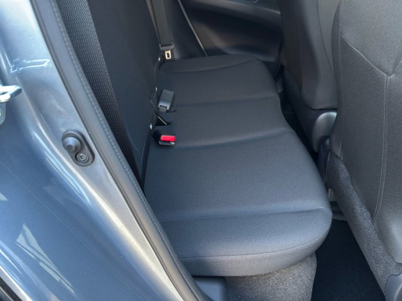 Toyota Aygo X nuova a Ferrara (8)