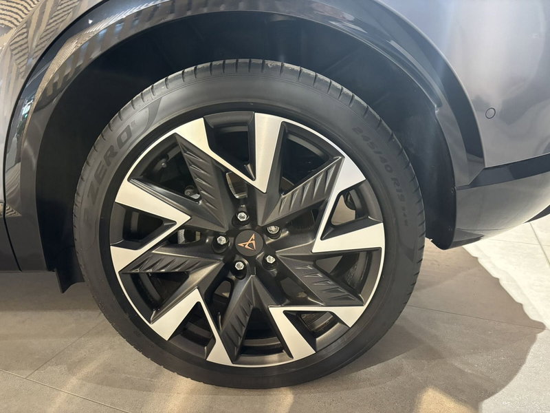 Cupra Formentor nuova a Ferrara (16)