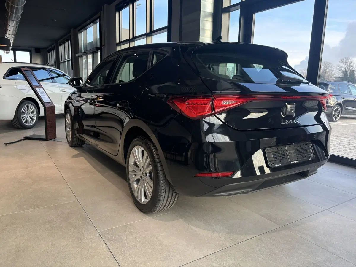 SEAT Leon nuova a Ferrara (4)
