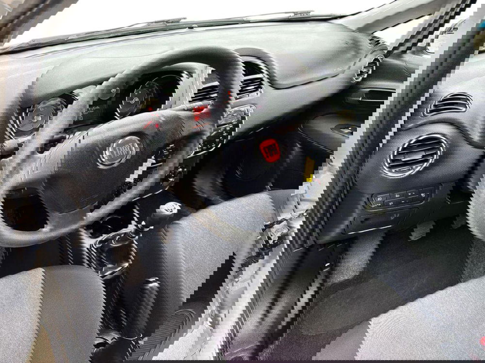 Fiat Punto usata a Pescara (8)