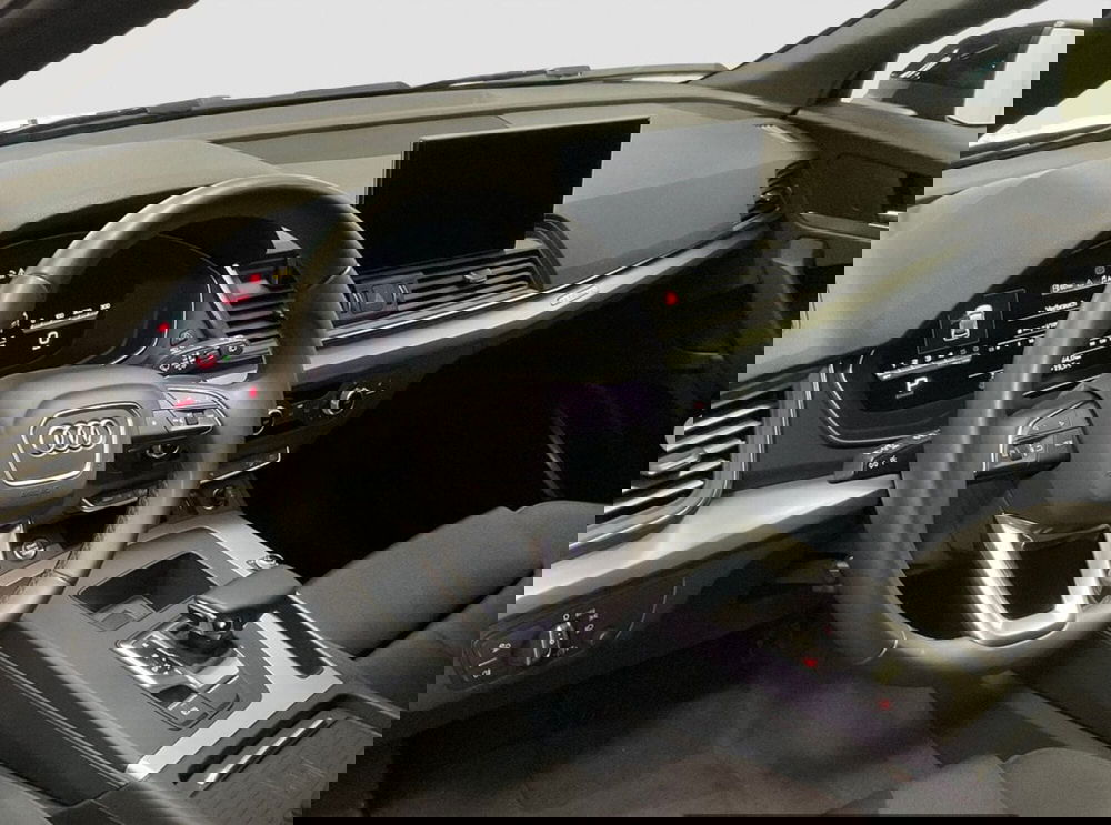 Audi Q4 Sportback usata a Padova (5)