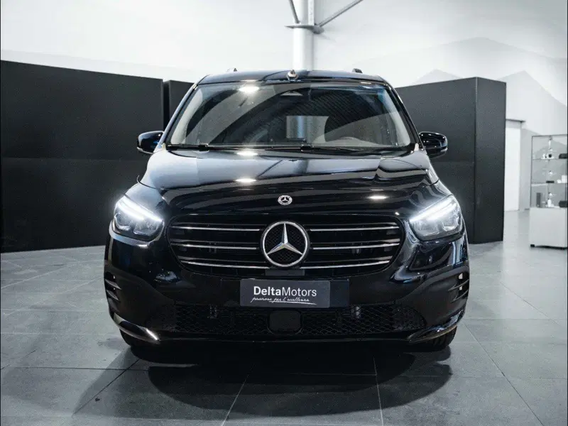 Mercedes-Benz Classe T nuova a Rimini (2)
