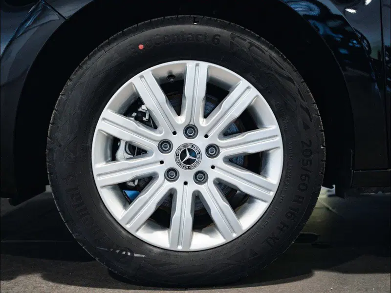 Mercedes-Benz Classe T nuova a Rimini (4)