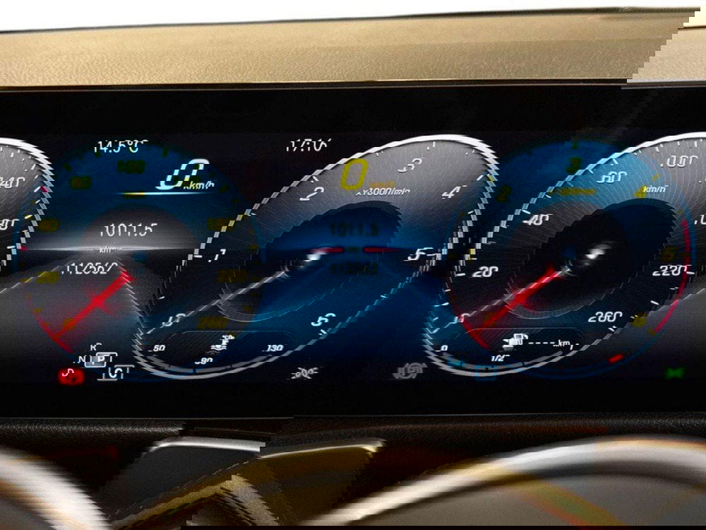 Mercedes-Benz GLB usata a Rimini (9)