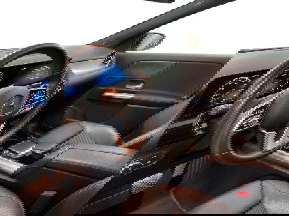 Mercedes-Benz GLA SUV usata a Macerata (16)