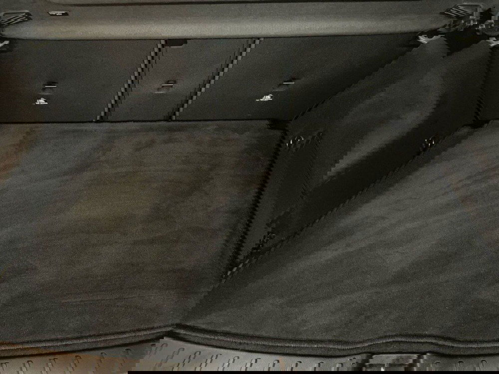 Mercedes-Benz GLA SUV usata a Macerata (7)