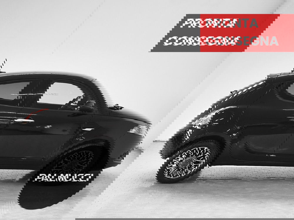 Lancia Ypsilon usata a Prato (4)