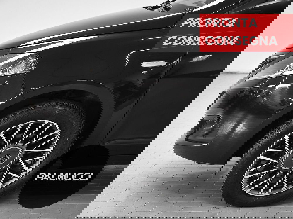 Lancia Ypsilon usata a Prato (6)