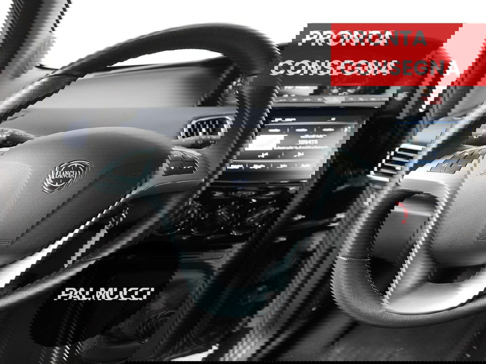 Lancia Ypsilon usata a Prato (8)