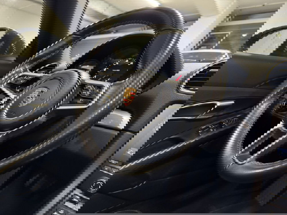 Porsche 718 Boxster  usata a Messina (13)