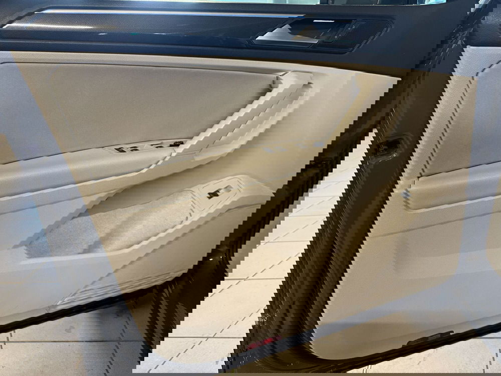 Volkswagen Tiguan usata a Messina (6)