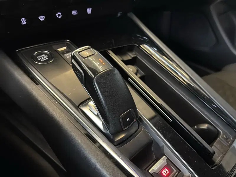 Peugeot 508 SW usata a Pordenone (17)