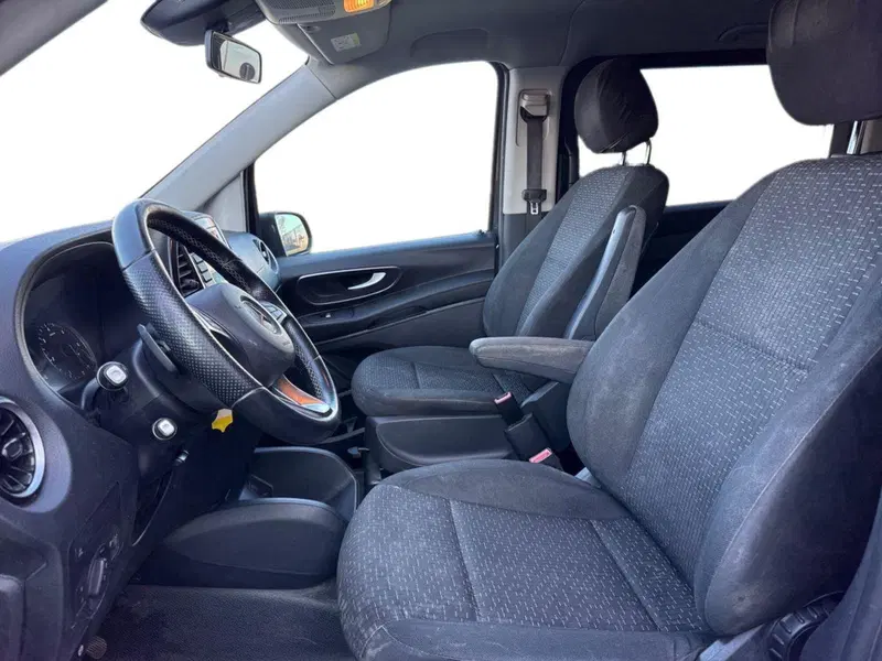 Mercedes-Benz Vito usata a Milano (10)