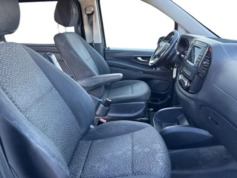 Mercedes-Benz Vito usata a Milano (15)
