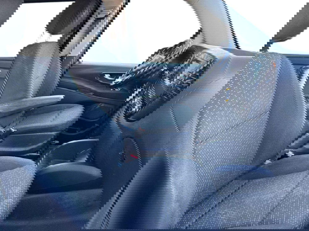 Mercedes-Benz Vito usata a Milano (15)