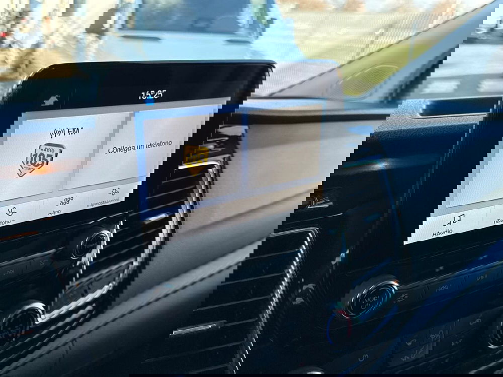 Ford E-Transit Custom Furgone usata a Milano (12)